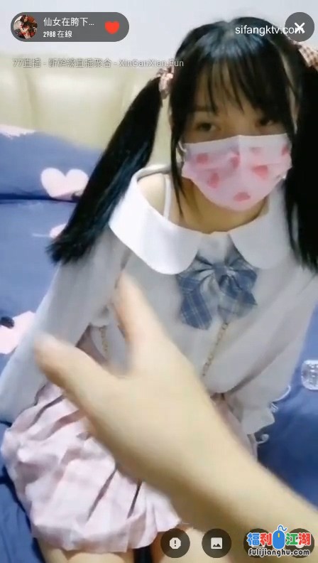 刚下海的18岁超级可爱萌妹子，可爱的草莓内裤[1V830M度盘]
