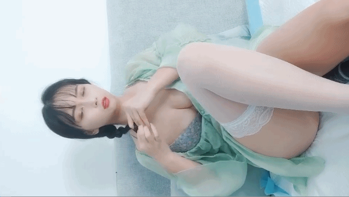 最新网红直播 2021.10.17~10.22[高清无水原画录制]24V18G【百度云】
