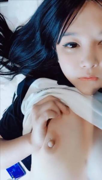 清纯系00后嫩妹顶级一线天白虎美穴【1V350m】【百度云】