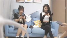 ██ 鹿鹿鹿鹿鹿子 露脸了就是个大美女,啪啪+自慰直播 图 19