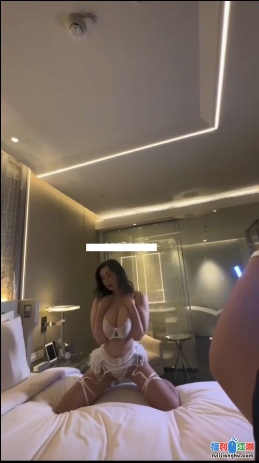 抖音巨乳】王俪丁 复出后真空无内福利诱惑 原声高清 图22