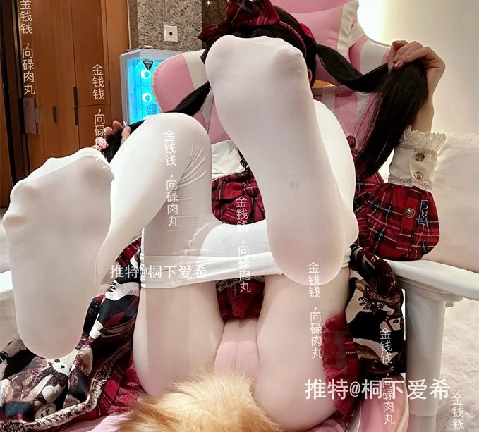 EddyS__z  [门槛合集] [足控] 24.24小时 足交手交龟责榨精 去重大合集 [228V-10.0G]