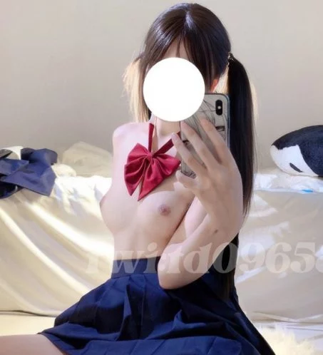 你的真真u 新作 [素菜] Cos圣诞 [30P1V-115MB]